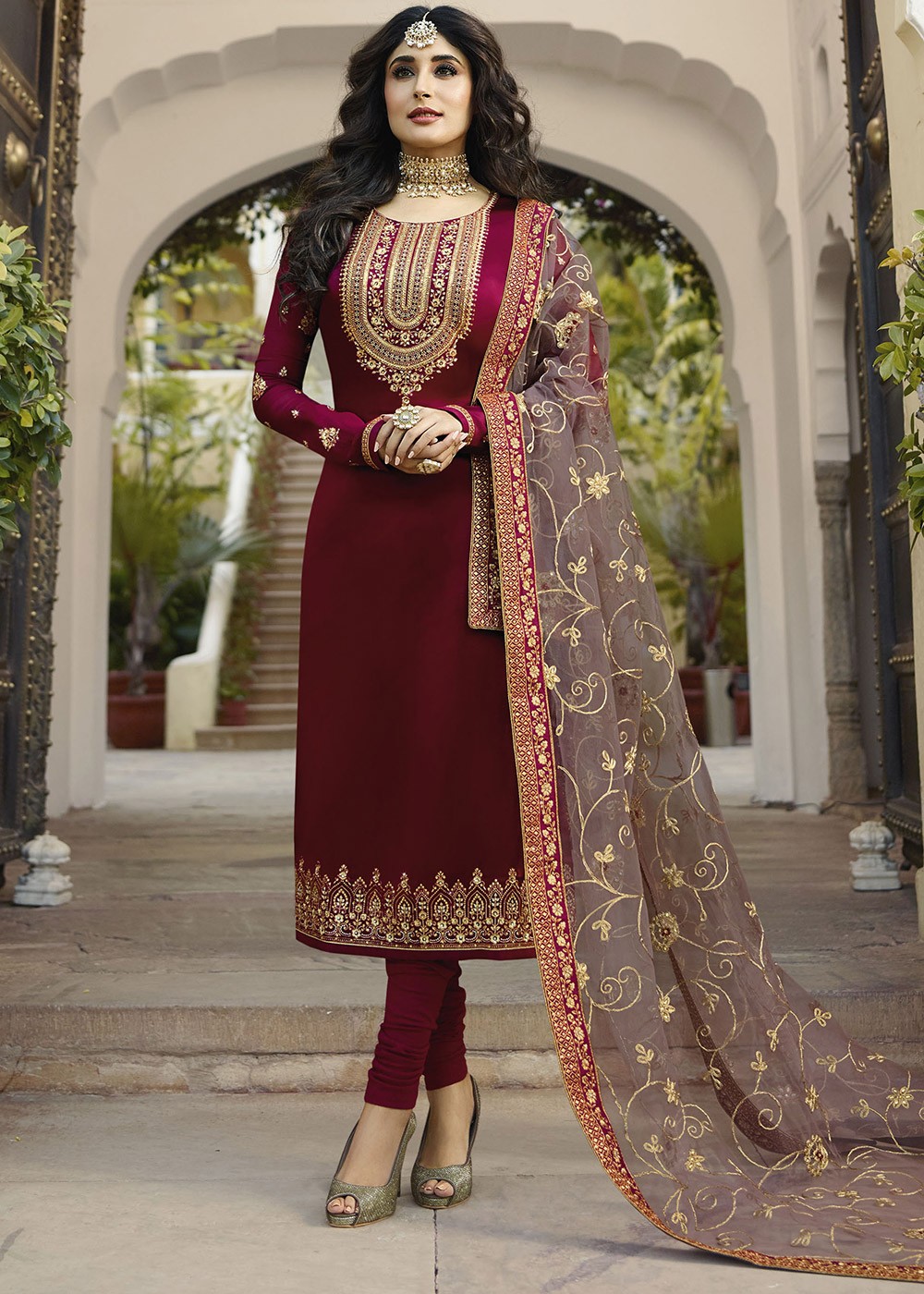 10 Perfect Color Combination for Dress Material for Women 2021 » StylesXP